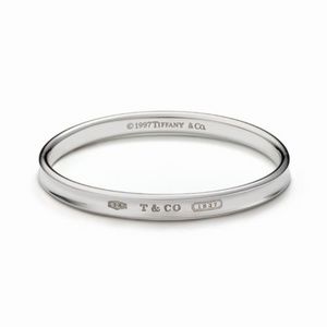 Tiffany & Co. oval .925 sterling silver bracelet